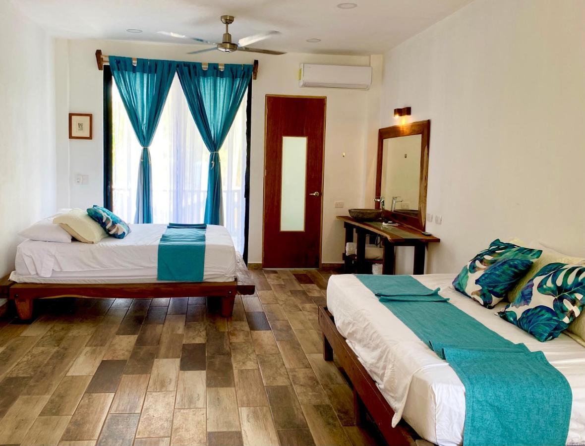 Ah Muzenkab Hotel El Cuyo Luaran gambar