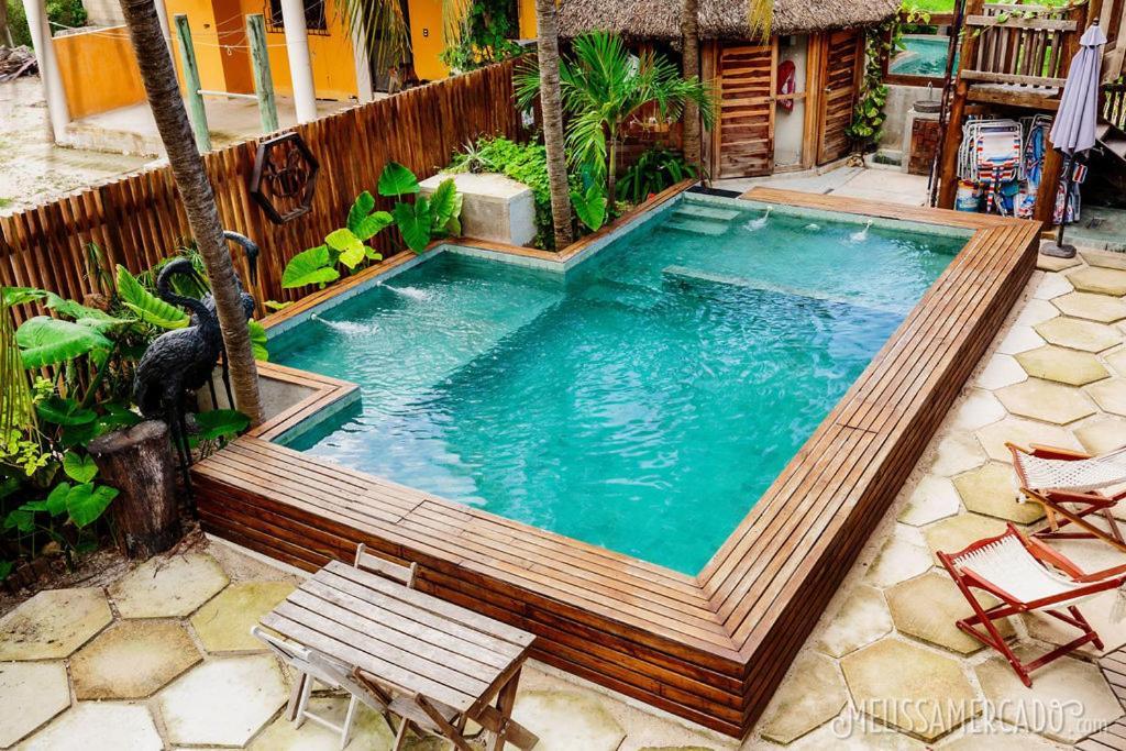 Ah Muzenkab Hotel El Cuyo Luaran gambar